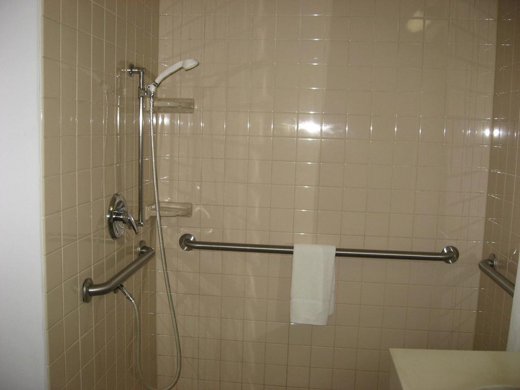Country Inn & Suites By Radisson, Wausau, Wi Schofield 객실 사진